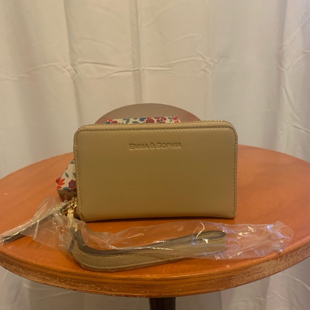 Emma & Sophia leather wristlet